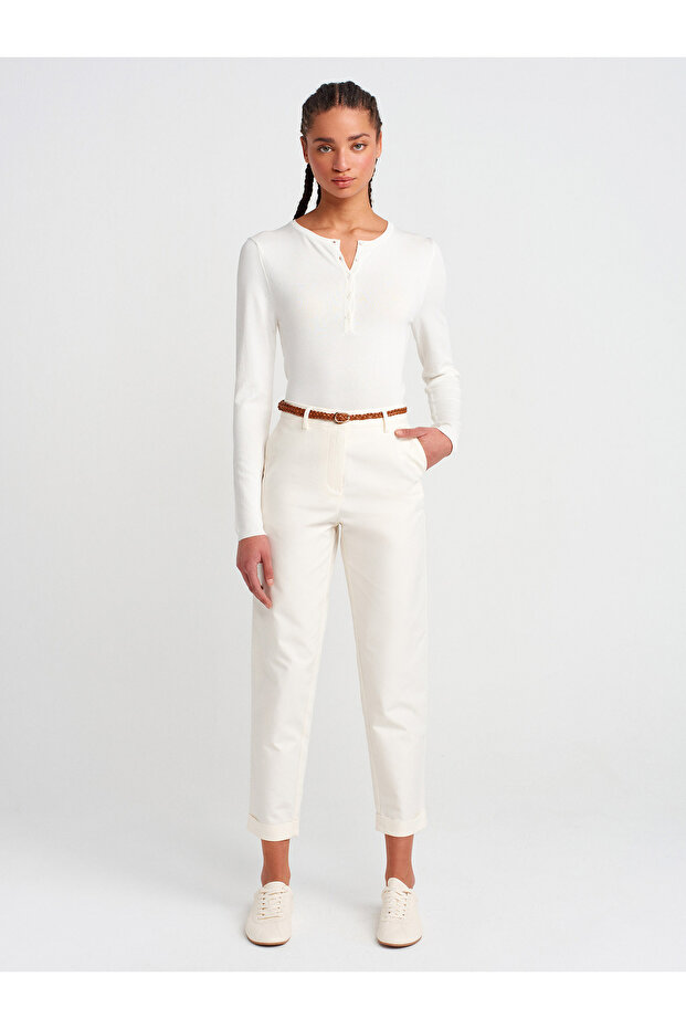 71637 Knitted Belted Chino Trousers-White