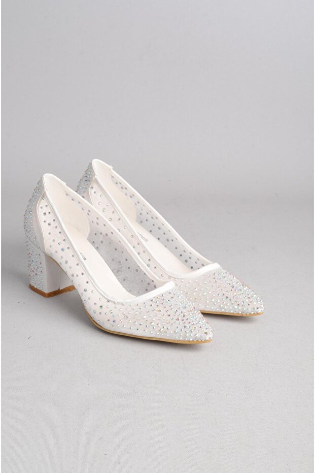 Select 729 stiletto with stone tulle detail (heel height: 6 cm) pearl
