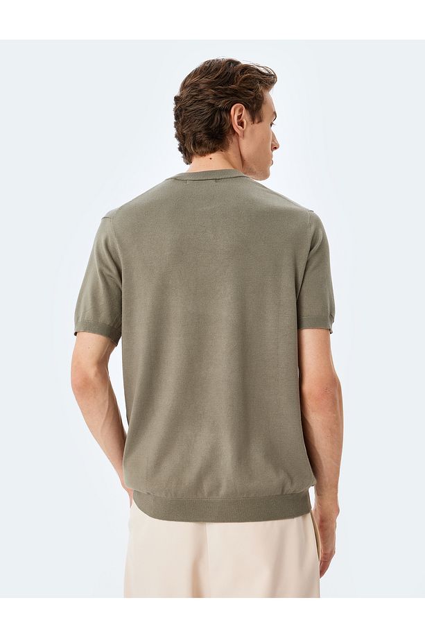 Regular Fit Bisiklet Yaka Viskon Basic Kısa Kollu Triko Tişört - 4