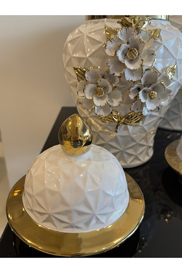 3lü çiçekli beyaz vazo - 4