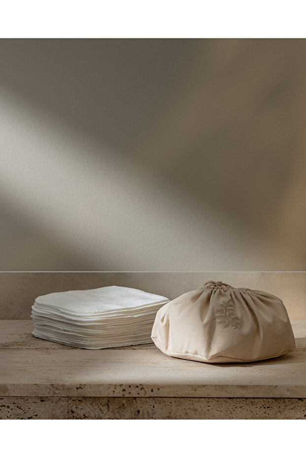 White Mireille Set of 25 Cotton Towels