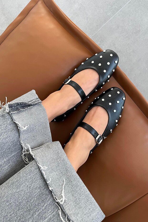 Azure Women's Drop Detail Leather Ballerinas Black