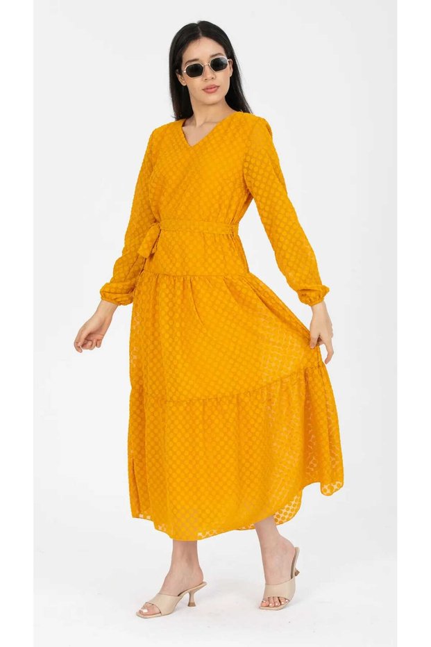 Rochie de fundal cu buline