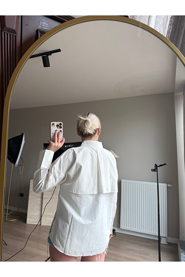 Taşlı beyaz gömlek - 2