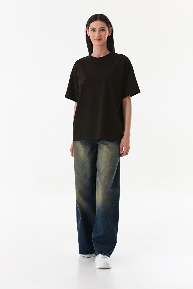 Basic Crew Neck Oversize T-Shirt - 6