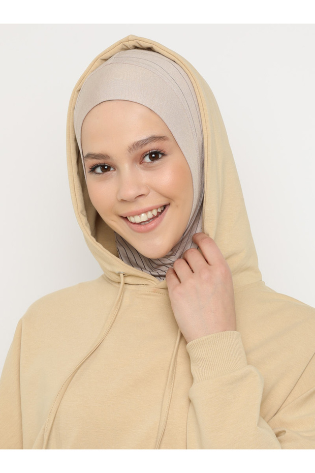 Striped Sports Hijab - St 296 (7829610)