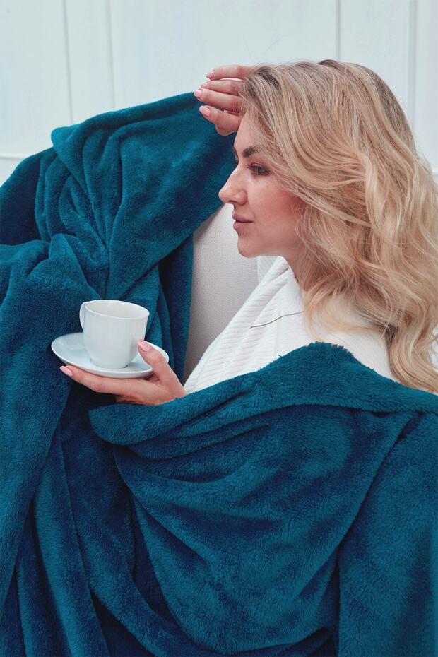 Deluxe Wellsoft Blanket Petrol Blue Double 200x220 cm
