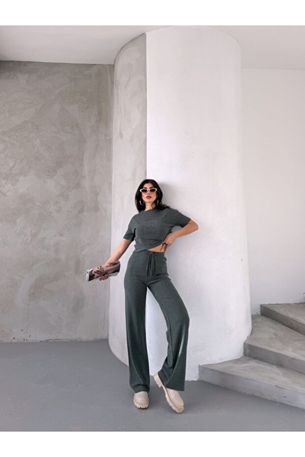 بدلة قصيرة بنمط شل الشجرة - 2