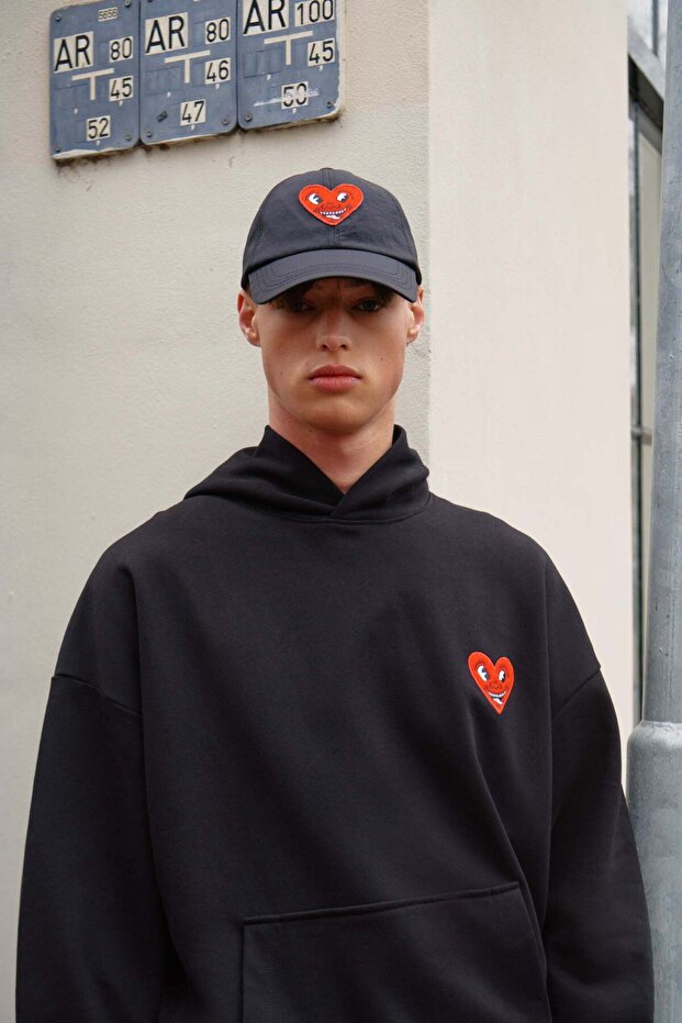 Heart Cap - Siyah - 1