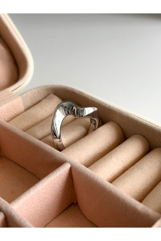 Dalgalı Yüzük - 4