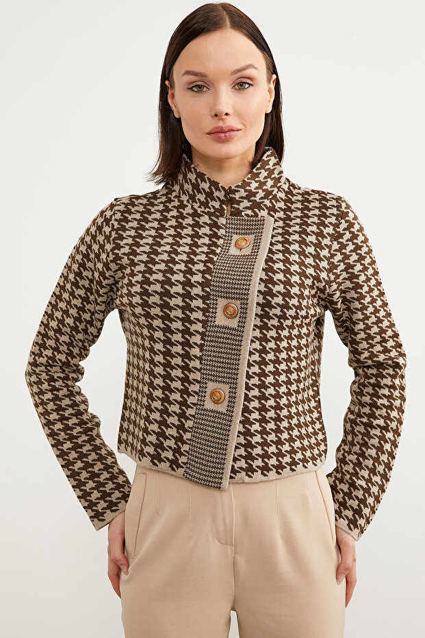 سترة تريكو بياقة واقفة منقوشة بنقشة Houndstooth - مينك