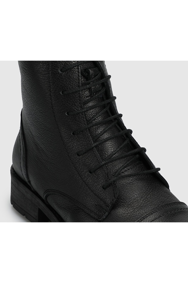 Siyah Deri Kadın Bot - 5