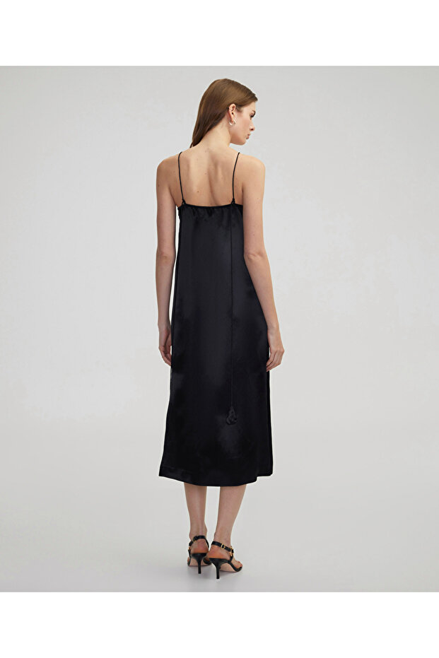 Halter yaka elbise - 3