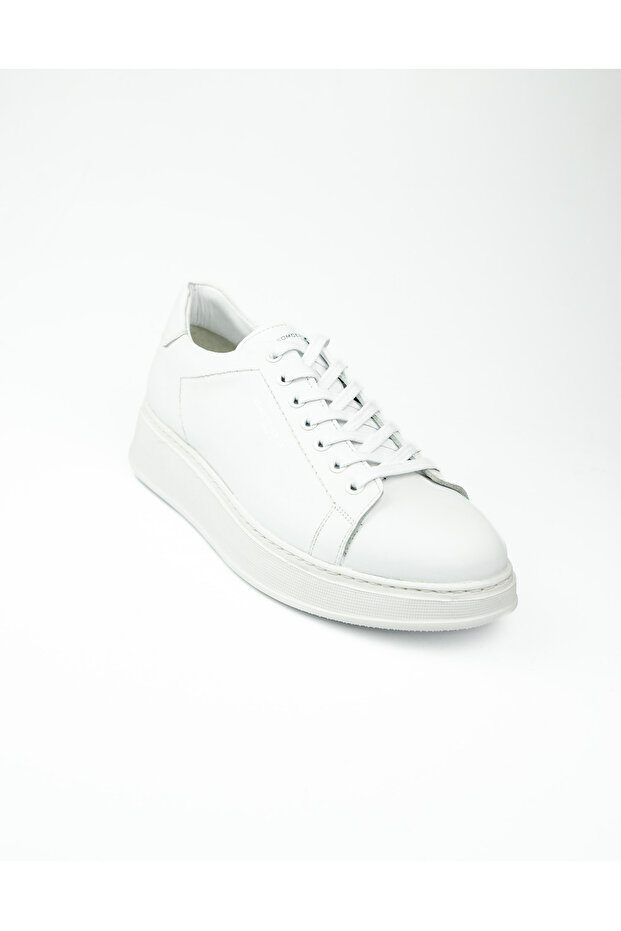 2225 White Leather Men's Sneaker