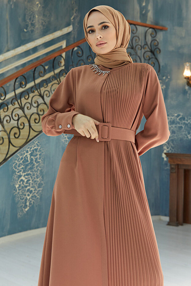 Piliseli Kemerli Elbise - Camel - 2