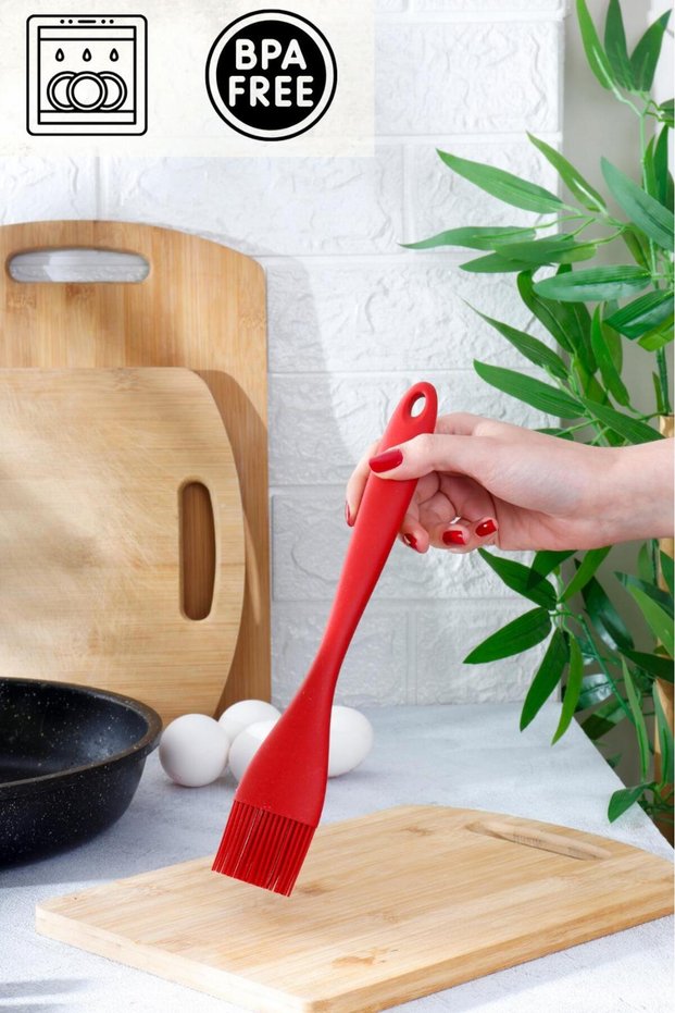 1 Red Silicone Brush