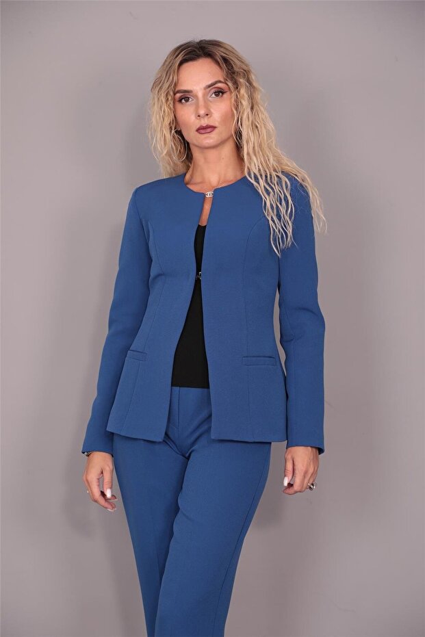 Oval Collar Classic Jacket with Side Pockets - Indigo - 1043100