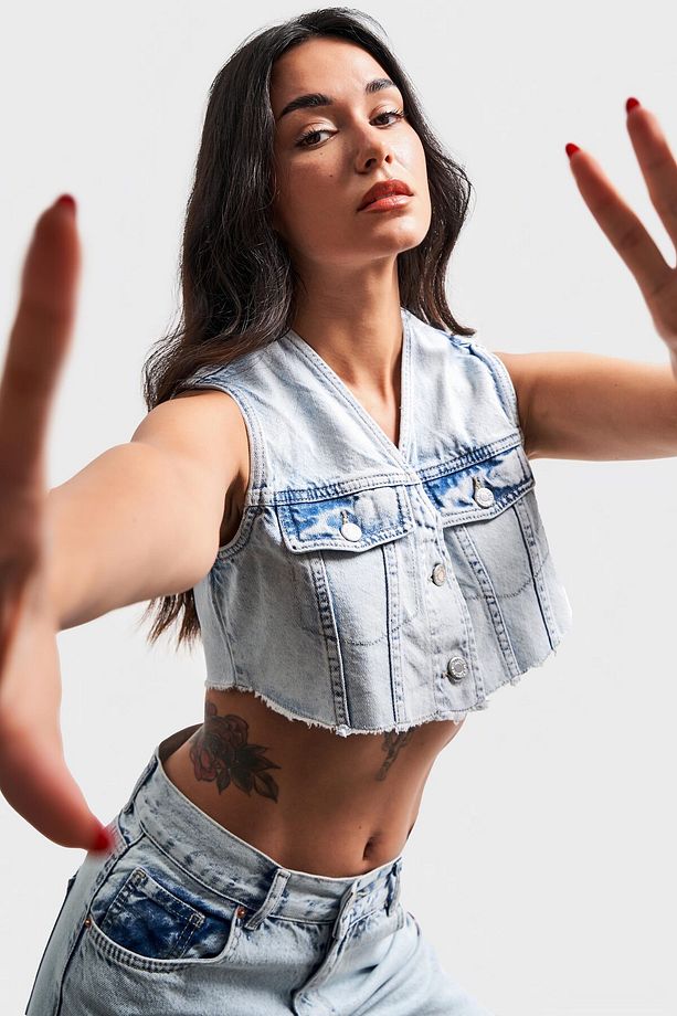 Kadın Snow Kot Rengi Önü Düğmeli Crop Denim Yelek - 5