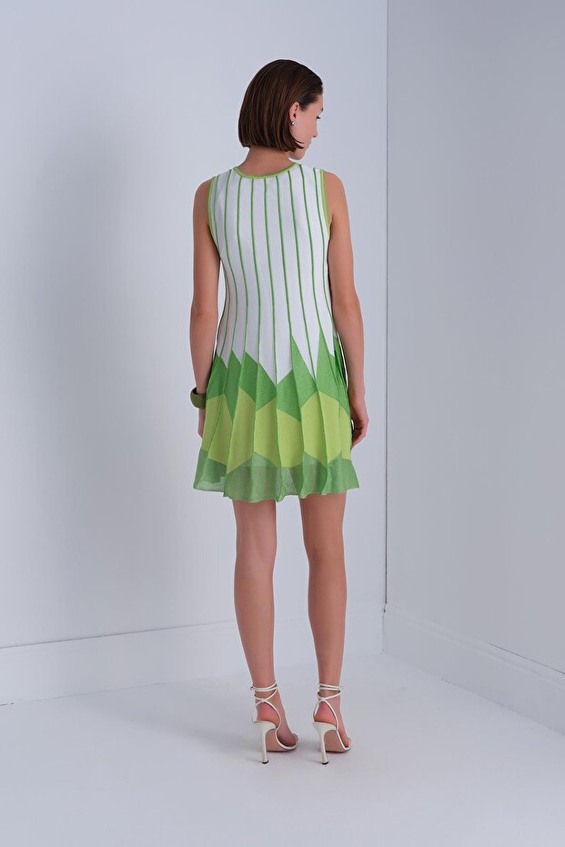 Etek Ucu Pileli Mini Elbise - 5