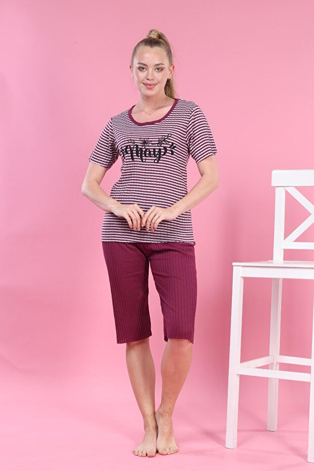 طقم بيجامة كابري مخطط - 1