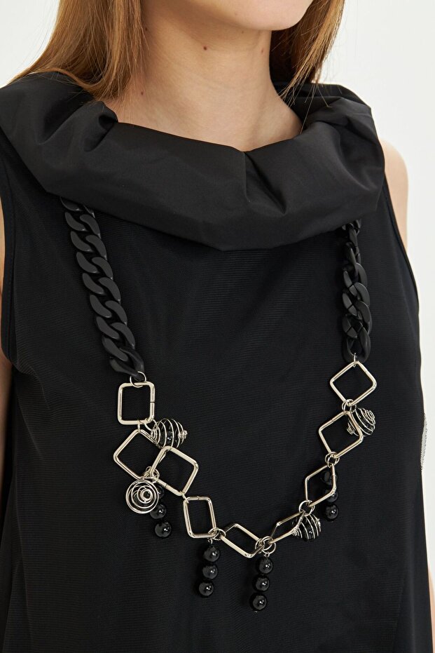 BLACK CHAIN - 4