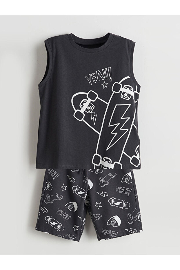 Lcw Printed Boys' T-Shirt and Shorts 2-Piece