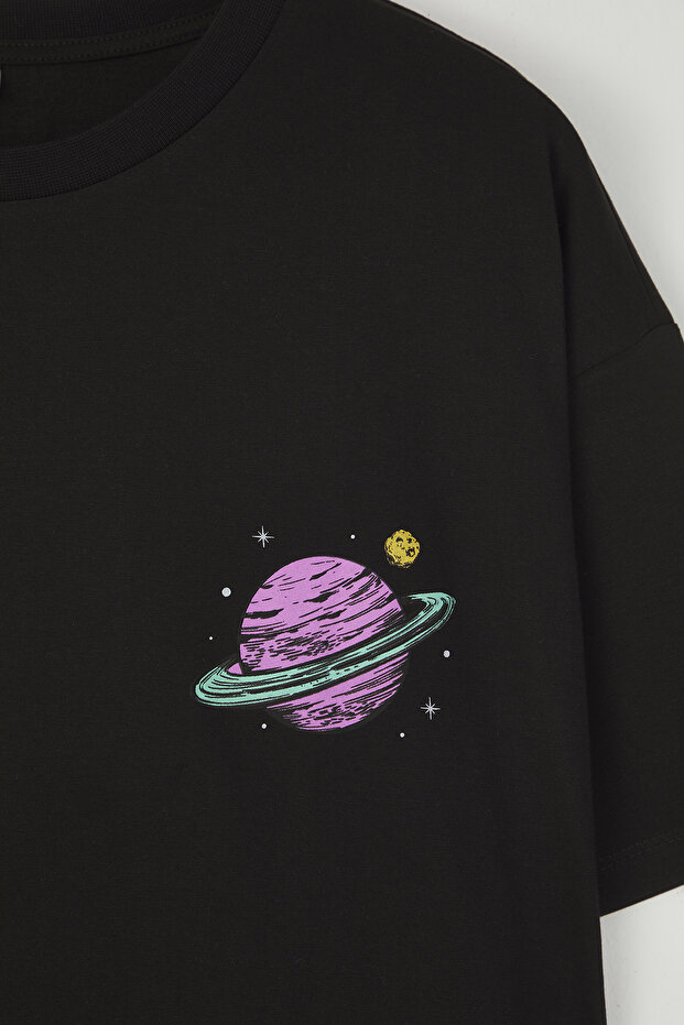 Siyah Galaksi Baskılı Oversize Fit Büyük Beden T-shirt TBBSS25BF00070 - 11