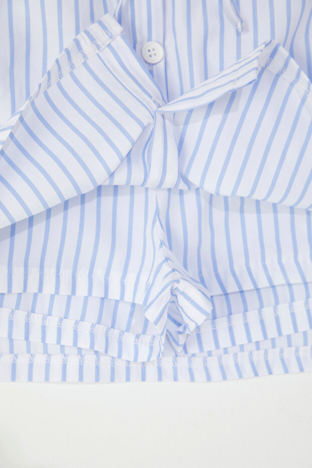 Çizgili Dokuma Düğmeli Plaj Mini Normal Bel Şort & Bermuda TBESS25SR00015 - 8