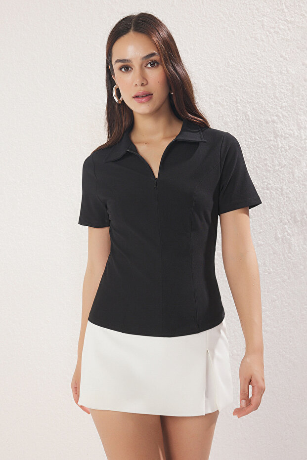 Siyah Fitted/Vücuda Oturan Fermuarlı Yaka Örme Bluz TWOSS25BZ00387 - 6