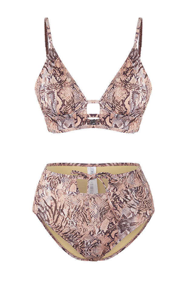 Batik Desenli Cut Out Detaylı Üçgen Kaplı Regular Yüksek Bel Bikini Takımı TBESS25BT00170 - 5
