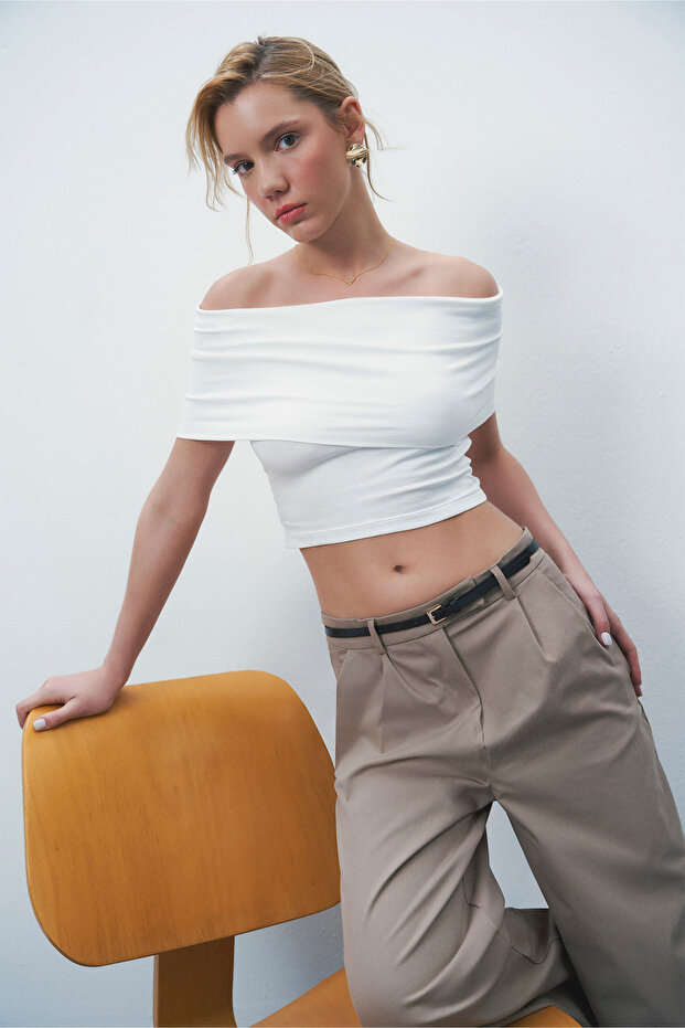 Luna Chic Düşük Yaka Bluz - 5