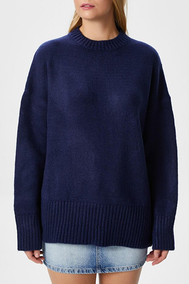 Women's Homy Soft Crew Neck Navy Blue Oversize Knitwear Sweater