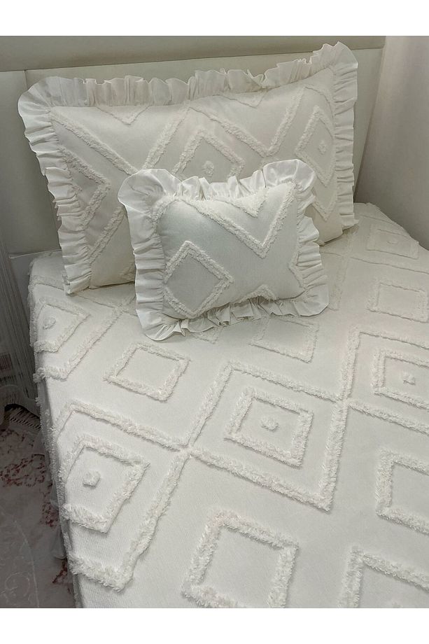 Duru Home Tek Kişilik Geometrik Desenli Fırfırlı Pike Takımı - 4