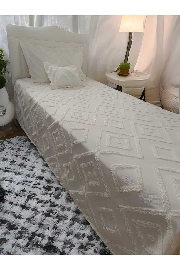 Duru Home Tek Kişilik Geometrik Desenli Fırfırsız Pike Takımı - 4