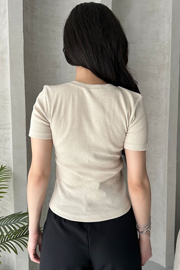 Dámska krémová pletená blúzka s mašľou - 4