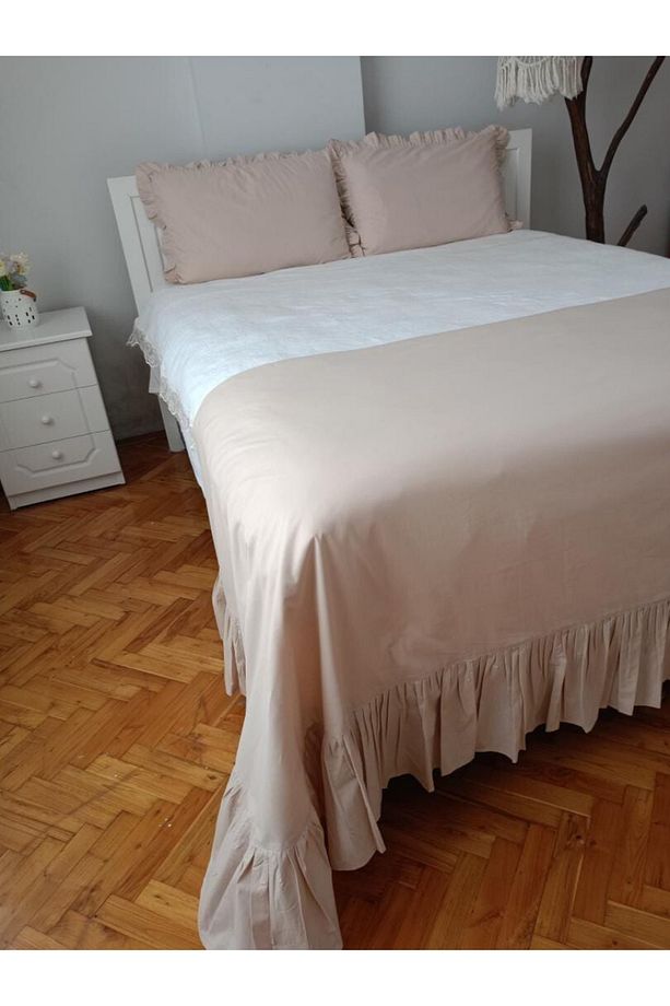 Yatak Runner & Çift Kişilik Fırfırlı Vizon & 2 adet Fırfırlı Yastık  50 x 70 - 3