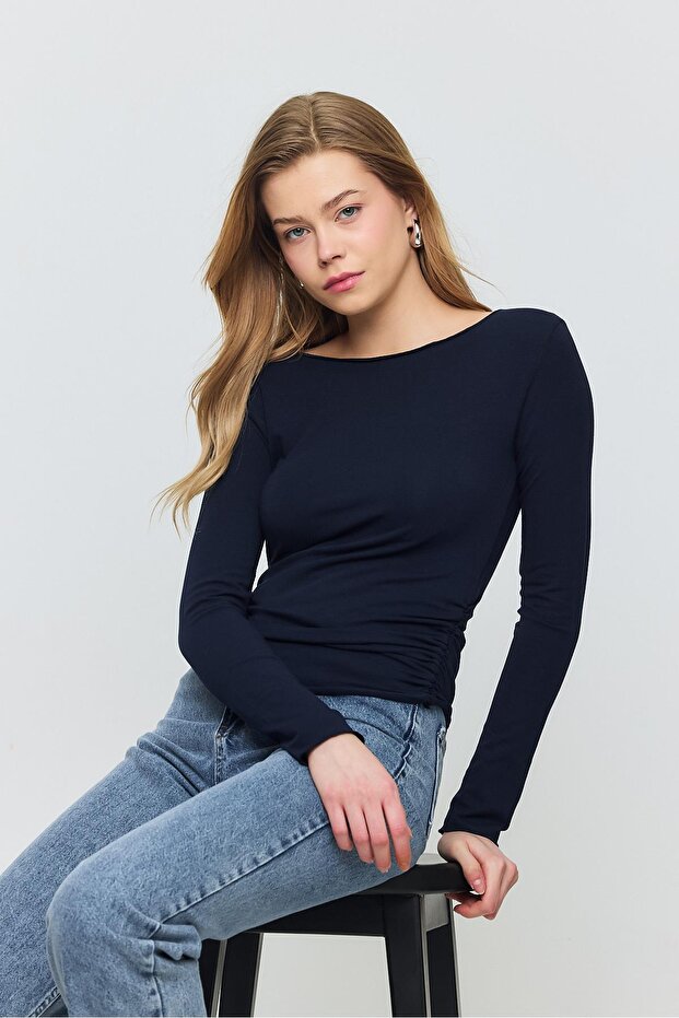 Gathered Blouse Navy - Model 3027 - 2