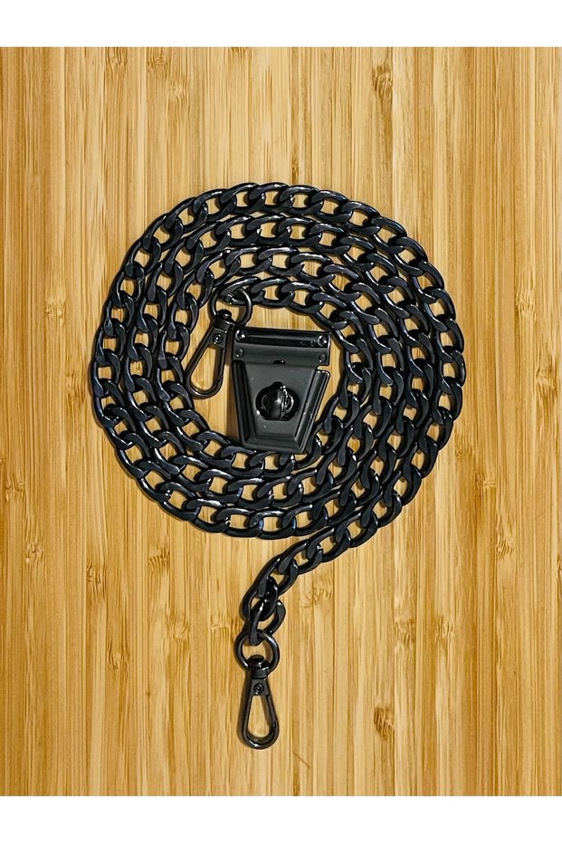 Bag Chain and Lock Kit. Length Including Hook: 120 Cm.