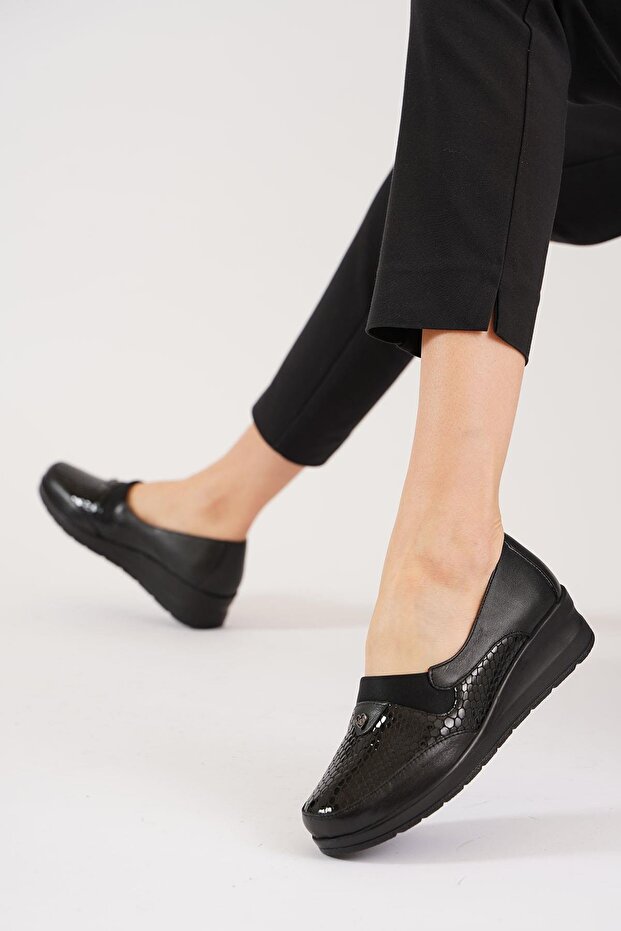 Ayfits Patent Leather Garnished Women's Genuine Leather Shoes Black Skin