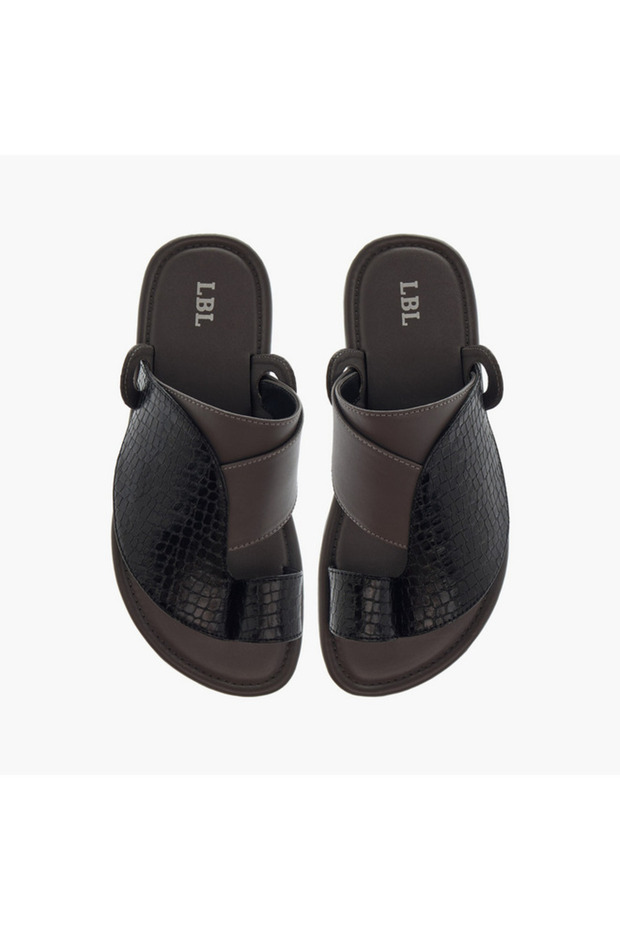 Textured Slip-On Arabic Sandals with Toe Loop Detail - 1