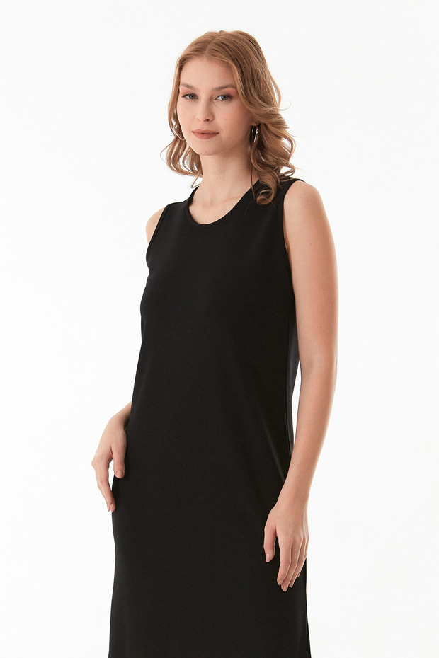 Basic Yırtmaçlı Modal Elbise - 6