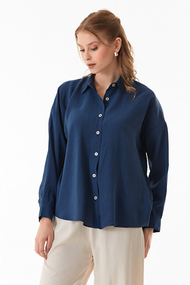 Basic Oversize Arkası Uzun Düğmeli Gömlek - 6