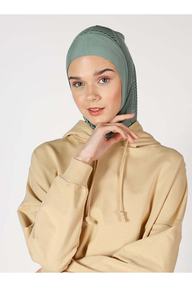 Stripe Patterned Sports Hijab - Green - (St307), (Id 7830757)