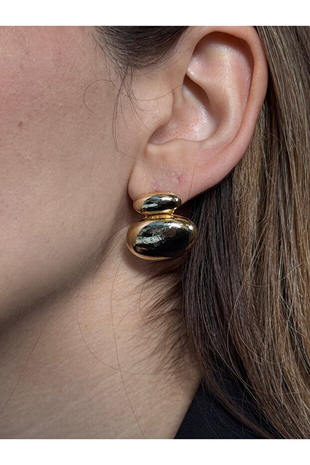 Curved Oval Earrings Gold Rek