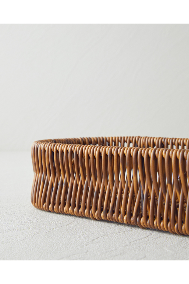 سلة خبز بلاستيكية باللون البني - 5