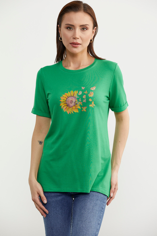 تي شيرت قطني أساسي مطبوع باللون الأخضر - 3