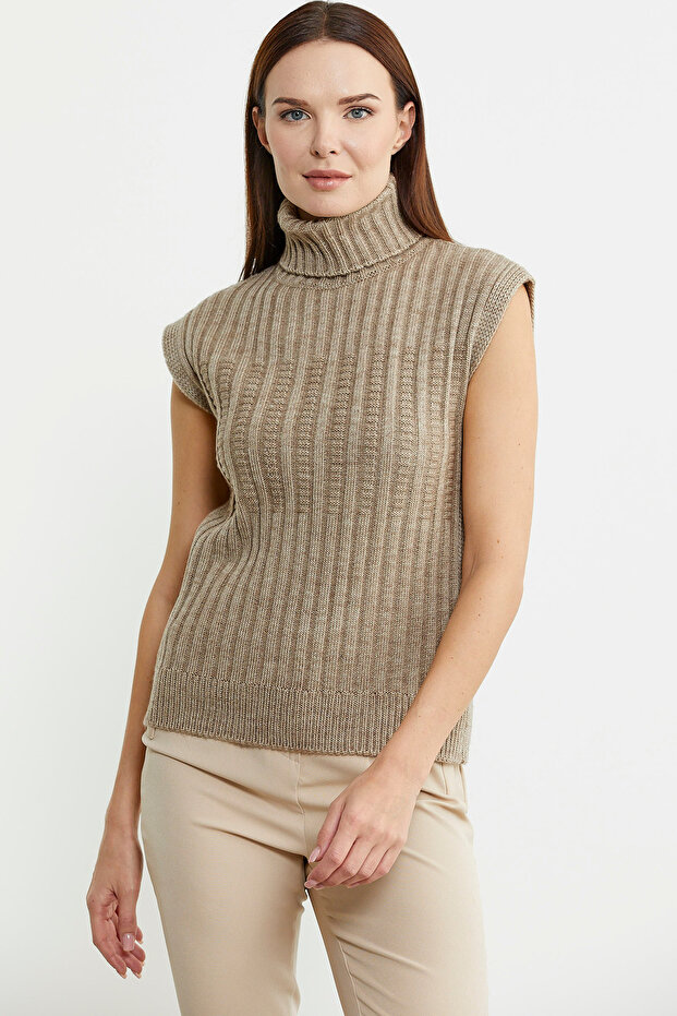 Woolen Full Fisherman Sleeveless Knitwear Sweater - Dark Beige