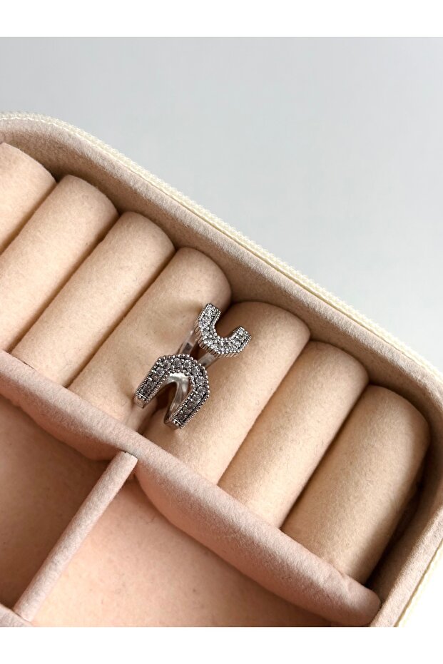 خاتم نصف حجر - 4