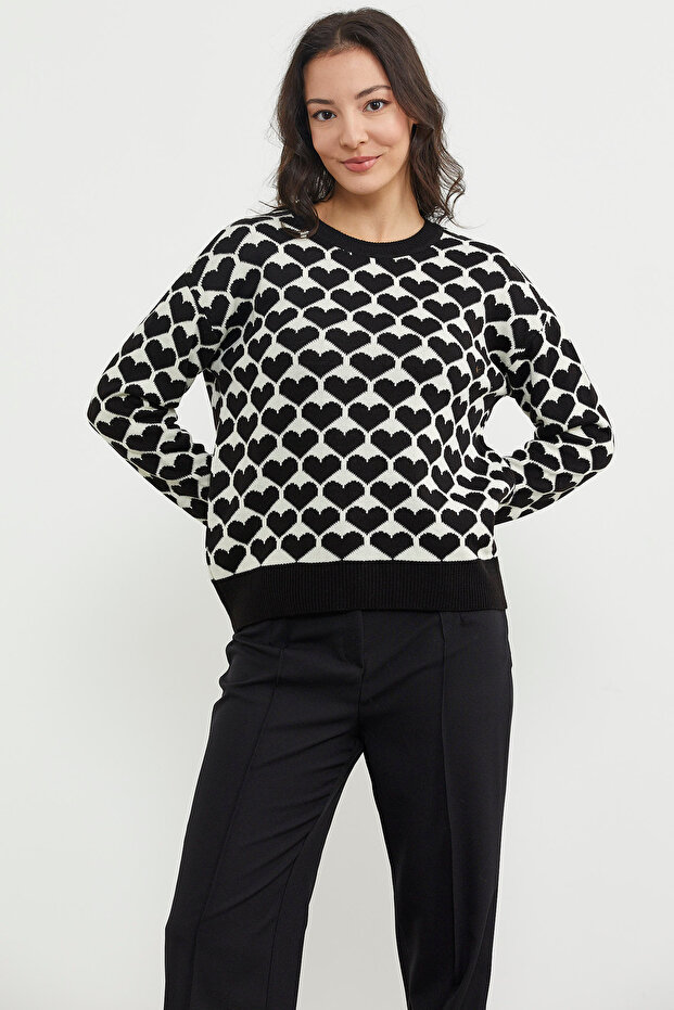 سترة تريكو منقوشة على شكل قلب - أسود - 2