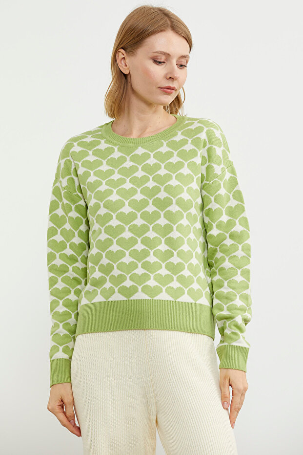 Heart Patterned Crew Neck Sweater - Green - 2